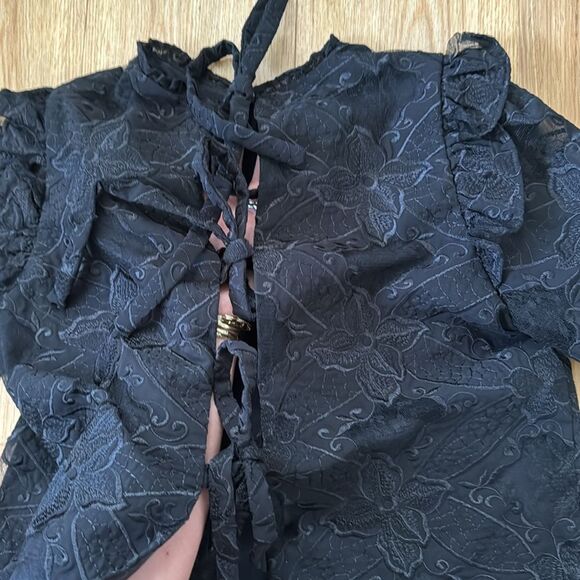 Luba by Hannah Payne Black Lace Short Sleeve Blouse with 3 Ties Size 6 - Picture 6 of 8